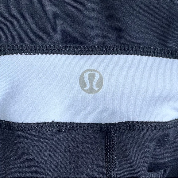 Lululemon Grove Flare Yoga Pant Size 10 - Picture 6 of 12